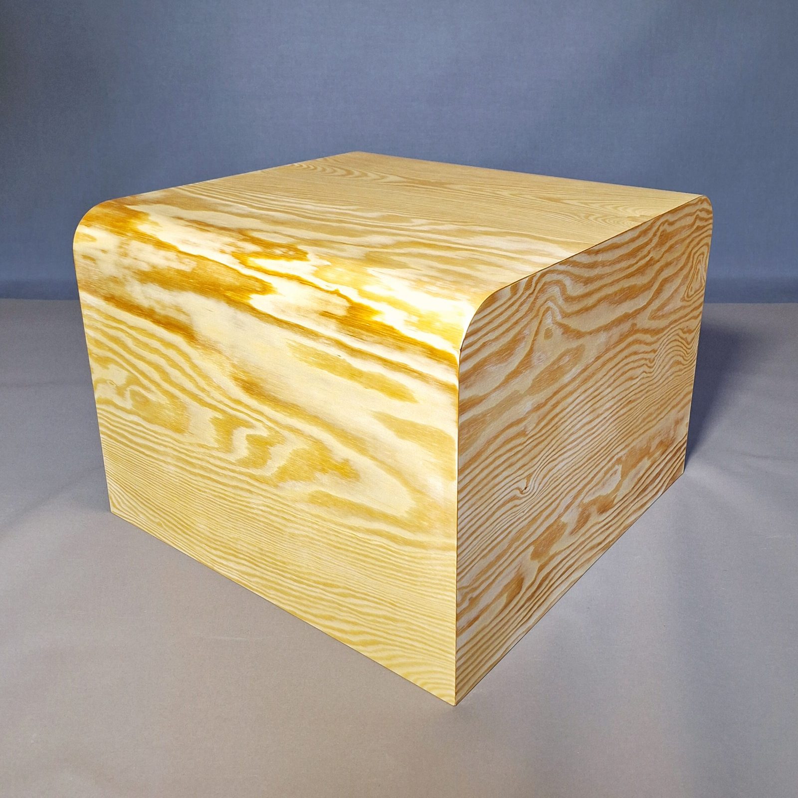 Table basse extensible — vue 3