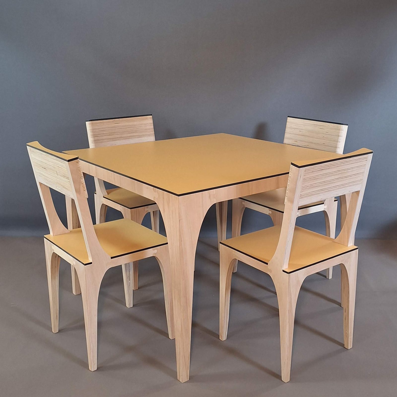 Table et chaises de Salon 100*100 cm — vue 3